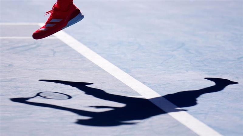 Schattenspiel  bei den Australian Open: Alexander Zverev in Aktion.