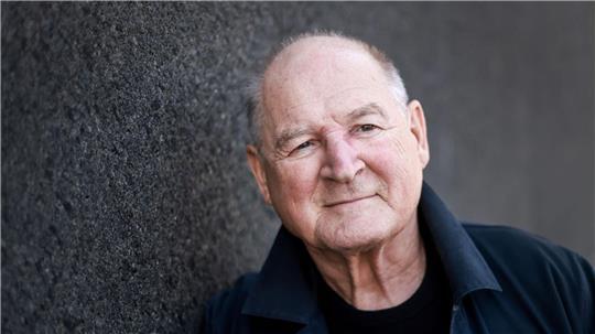 Schauspieler Burkhard Klaußner hält Hamburg für die Theaterstadt Nummer eins in Deutschland. (Archivbild)