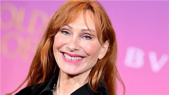 Schauspielerin Andrea Sawatzki sah sich eigenen Angaben zufolge nach einer eigenen albtraumhaften Kindheit zunächst der Mutterrolle nicht gewachsen. (Archivbild)