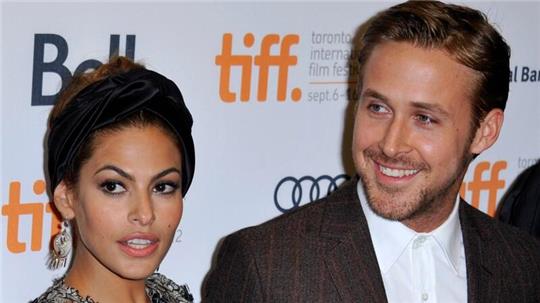 Schauspielerin Eva Mendes hat sich um die Kinder gekümmert und Ryan Gosling hat Karriere gemacht.