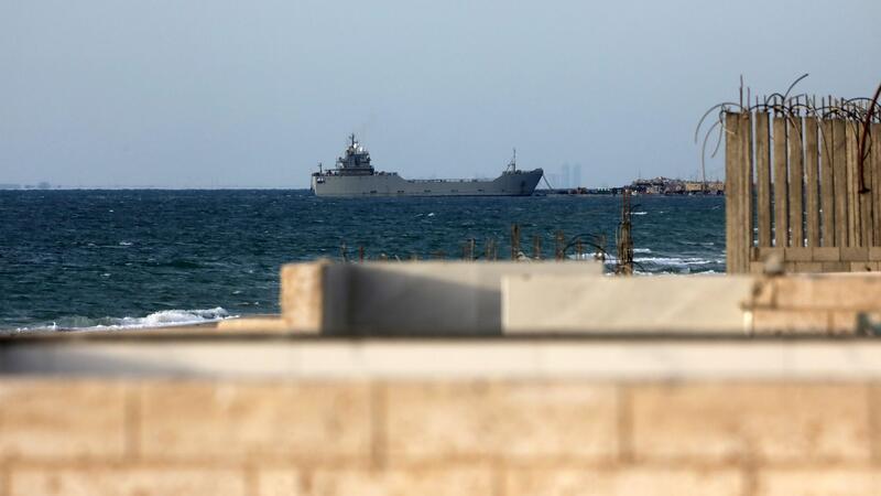 Pentagon: Hilfsgüter stehen am Strand von Gaza Schiffe fahren vor der Küste des Gazastreifens