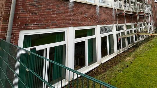 Schimmelverdacht: Die Keller-Mensa der Grundschule Horneburg ist gesperrt, das Kreis-Gesundheitsamt ist eingeschaltet.