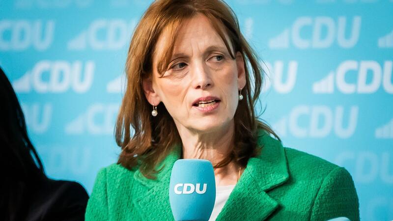 Kommunen: Ab September 196 Millionen für Ganztagsbetreuung Schleswig-Holsteins Bildungsministerin Karin Prien (CDU).