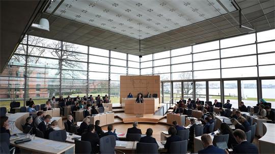 Schleswig-Holsteins Landtag berät über den Landesentwicklungsplan. (Symbolbild)