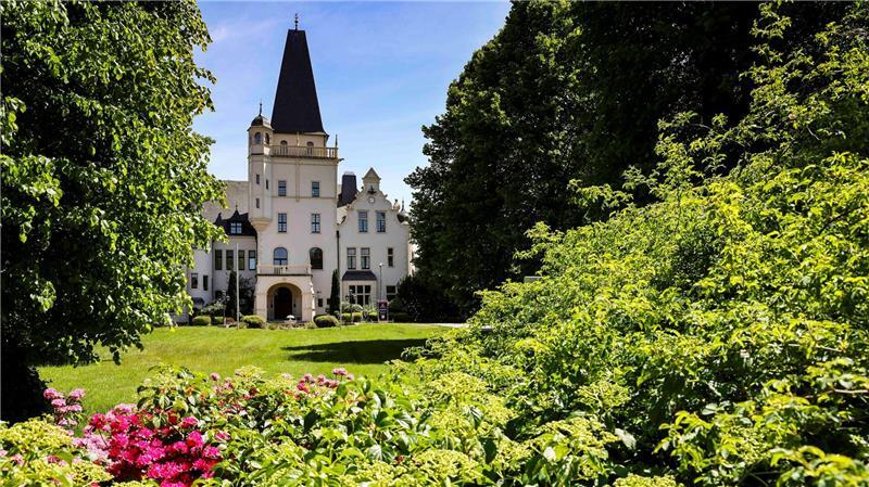 Schloss Tremsbüttel steht zum Verkauf Schloss Tremsbüttel steht bei Sotheby’s zum Verkauf.