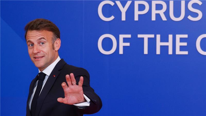 Schmetterte am Rande eines Gipfeltreffens ein Chanson: Frankreichs Präsident Emmanuel Macron. (Archivbild)