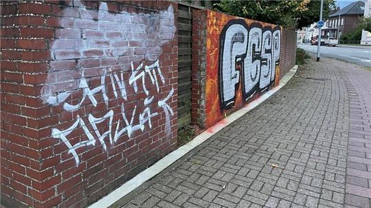 Schmierereien tauchen in Otterndorf vermehrt in den letzten Wochen auf.