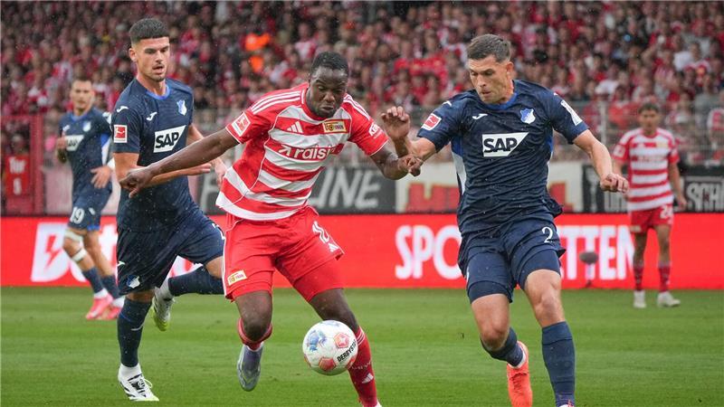 Zwei Elfmeter, ein Platzverweis: Hoffenheim besiegt Union Schnell und durchsetzungsstark: Union Berlins Ilyas Ansah.