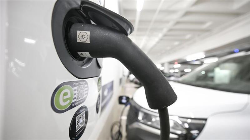 Scholz will den Absatz von E-Autos ankurbeln