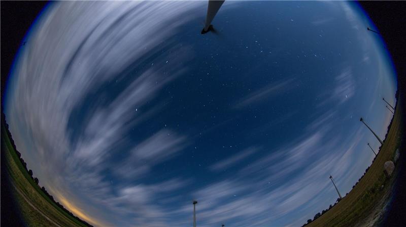 Kosmisches Spektakel: Perseiden über Deutschland Schon seit Monatsbeginn tauchen die Meteore am Nachthimmel auf.