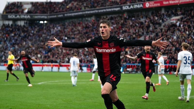 Alonso nach nächstem Last-Minute-Sieg: „Ein Spiel weniger“ Schoss Leverkusen in der Nachspielzeit zum Sieg: Patrik Schick.