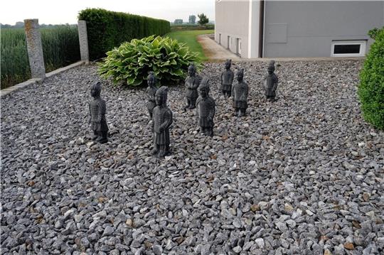 Schottergärten schaden dem Klima, der Artenvielfalt und haben noch viele weitere Nachteile. Foto: BUND/Gärten des Grauens