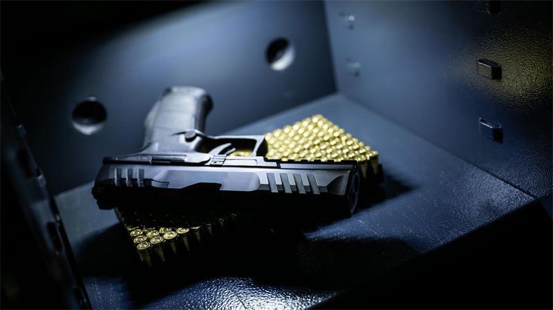 Schusswaffen und Munition müssen in Deutschland gesichert aufbewahrt werden. (Symbolbild)