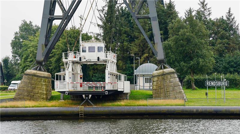 Schwebefähren sind ein seltenes Verkehrsmittel in Deutschland. (Archivfoto)