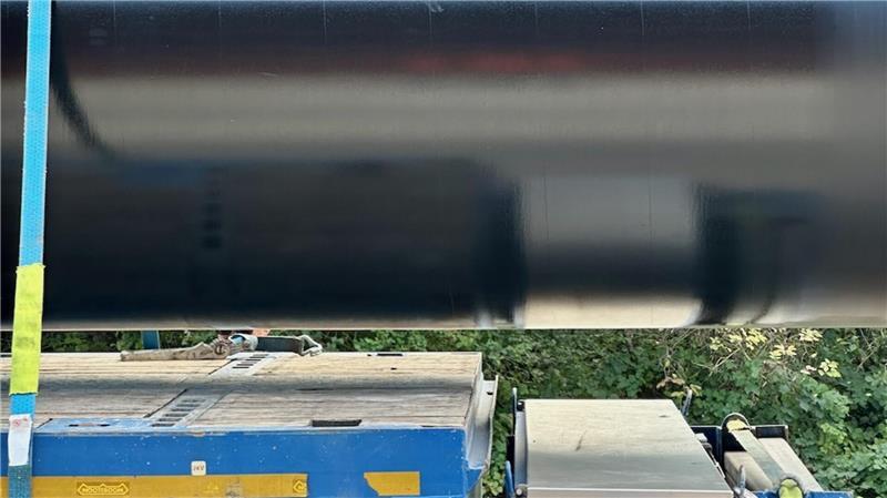 Schwer, aber auch empfindlich. Die Rohre wurden sorgsam transportiert. Jetzt liegen sie bereit zum Einbau.