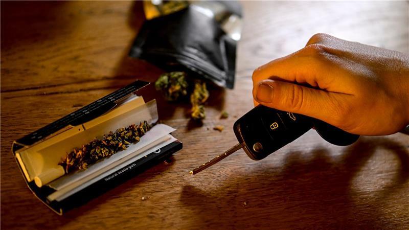 Schwere Unfälle mit Cannabis sollen künftig systematisch erfasst werden. (Illustration)