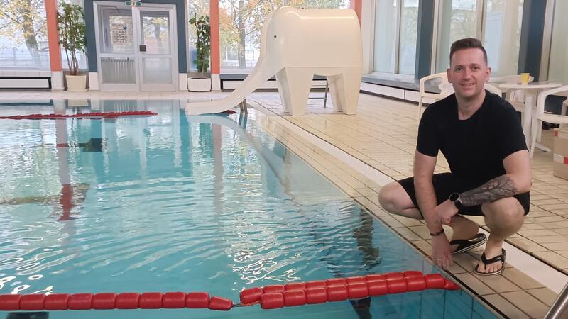 Schwimmeister und Fördervereinsmitglied Tim Konarske war von abends bis morgens im Dienst.