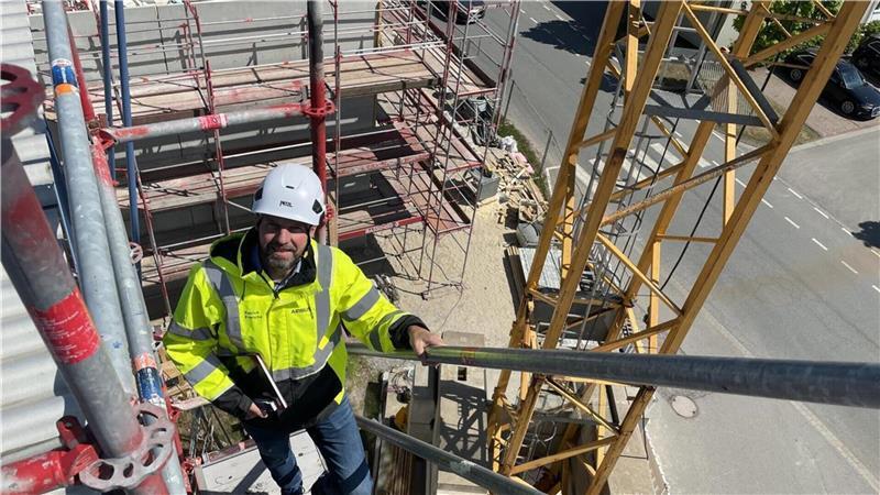 Schwindelfrei muss man für den Job des Bauleiters bei Airbus schon sein. Foto: Schwindelfrei muss man für den Job des Bauleiters bei Airbus schon sein. 