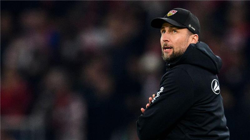 Hoeneß im VfB-Tief ohne Aktionismus - „Antennen sind oben“ Sebastian Hoeneß möchte in der Bundesliga-Tabelle mit dem VfB noch so weit wie möglich nach oben klettern.