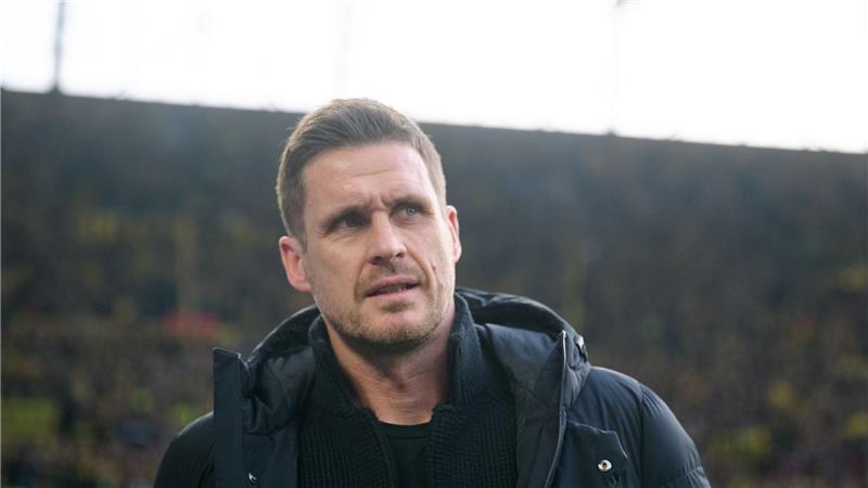 Sebastian Kehl hat beim BVB noch einen Vertrag bis Sommer 2027. Er äußerte sich nun erstmals zu einem angeblichen HSV-Interesse.