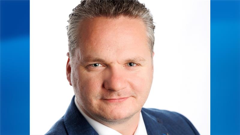 AfD-Wahlkreiskandidat in Stade traut sich das Direktmandat zu Sebastian Sieg (AfD) hofft auf ein Direktmandat im Wahlkreis Stade.