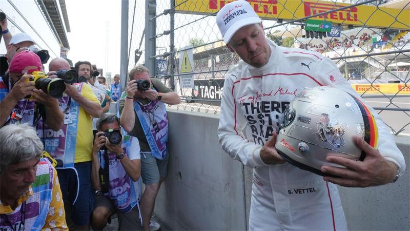 Irre Aufholjagd: Kimi Antonelli verzaubert Monza Sebastian Vettel erinnerte an sein Kindheitsidol Michael Schumacher.