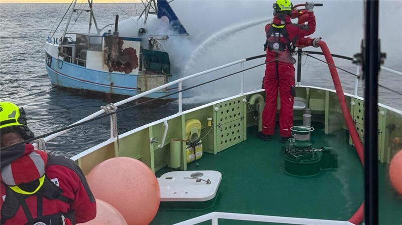 Gefährliche Einsätze auf der Nordsee: Kamerateam begleitet Seenotretter Seenotretter im Einsatz: Erstmals gibt es eine Dokumentation der Einsätze mit Kamerateams.