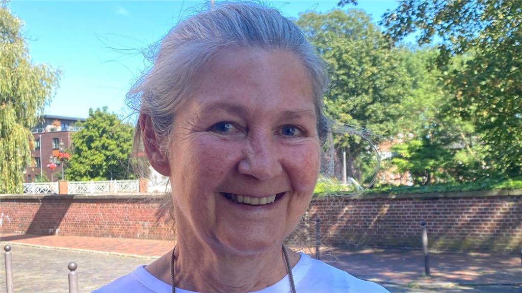 "Sehr gut. weil ich mich jetzt schon das Fleth-Fest freue."  Birgit Jaenicke, Bu...