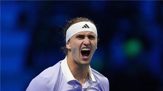 Sein Auftaktmatch in Turin gewann Alexander Zverev souverän gegen Andrej Rubljow - nun will er gegen Casper Ruud nachlegen.