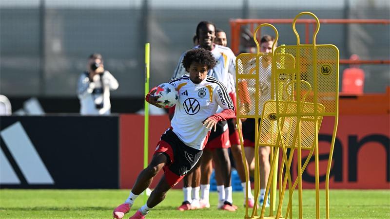 Klopps Adrenalin-Kick gegen Oranje als „Lektion eins“ Sein Tempo passt ideal zum Klopp-Fußball: Karim Adeyemi.