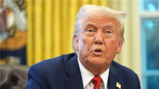 Sein Vorgänger, Joe Biden, habe nie um Geld gebeten, sagt US-Präsident Donald Trump.