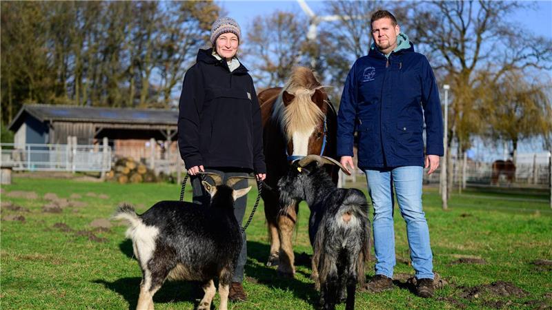 Seit 16 Jahren arbeitet das Team auf dem abgeschiedenen Hof mit den Tieren. (Archivbild)