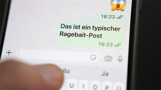 Seit 2008 entscheiden junge Menschen von 11 bis 20 Jahren darüber, welche Sprachfloskel sie besonders angesagt finden. (Archivbild) 