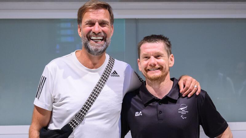 Klopp unterstützt engen Freund: „Story muss erzählt werden“ Seit 23 Jahren Freunde: Jürgen Klopp und Wojtek Czyz.