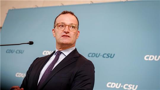 Seit 24 Jahren gehört Jens Spahn dem Bundestag an, und seit einem Jahr ist er Chef der CDU/CSU-Fraktion. (Archivfoto)