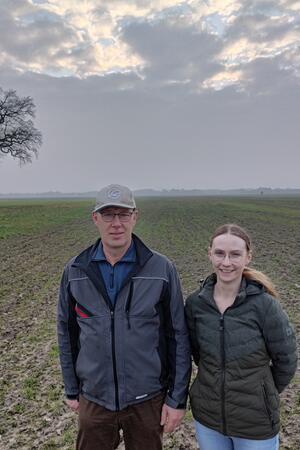 Seit Jahren Leguminosen im Programm: Frank und Teresa Studt bauen auf circa 20 Hektar Ackerbohnen an.