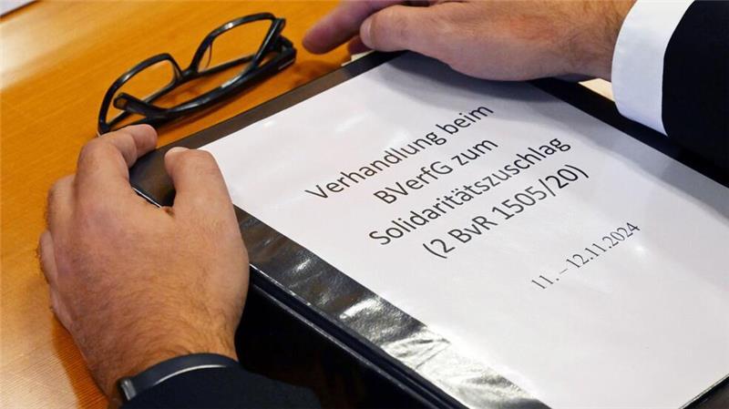 Seit Jahrzehnten wird über den Solidaritätszuschlag gestritten. 