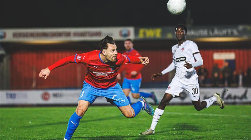 Seit Sommer 2021 spielt Tjorve Mohr für D/A. Er kam von Holstein Kiel II.