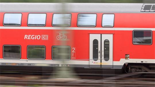 Seit dem 1. August bedient DB Regio die Strecke Hamburg - Stade - Cuxhaven (Symbolbild).