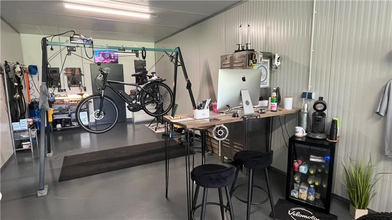 Liebe zum Rad: Nach Schicksalsschlag erfüllt Harsefelder sich seinen Traum Seit dem 1. Juni betreibt Ralf Koslowski seine Fahrradwerkstatt Velomotiv in Harsefeld.