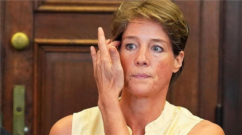 Ex-BND-Chef Hanning will im Hamburger Block-Prozess aussagen Seit dem 11. Juli läuft der Hamburger Prozess gegen die Unternehmerin Christina Block wegen Kindesentführung. (Archivbild)