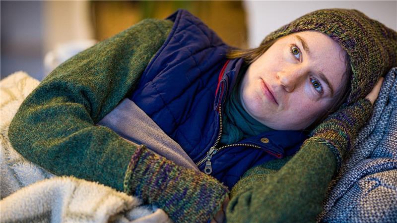 Seit der Impfung gegen das Coronavirus leidet Elisabeth Schneider an der Multisystemerkrankung ME/CFS.