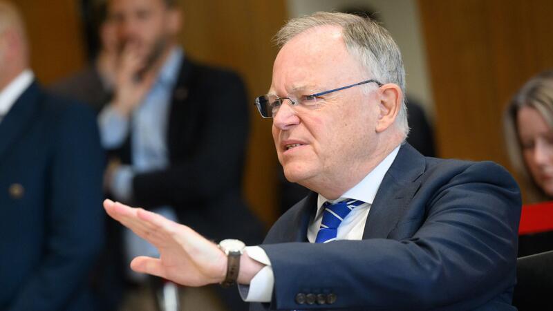 Weil zum Ausschuss: CDU hat „Pferd zu Tode geritten“ Seit einigen Monaten beschäftigt sich im Landtag ein Untersuchungsausschuss mit der Beförderung der Weil-Mitarbeiterin. (Archivbild)