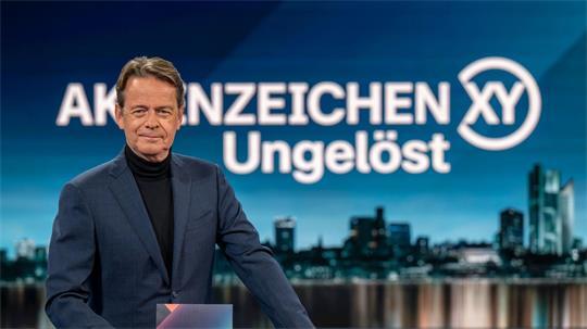 Seit mehr als zwei Jahrzehnten moderiert Rudi Cerne die Fernsehreihe „Aktenzeichen XY … ungelöst“. (Archivbild)