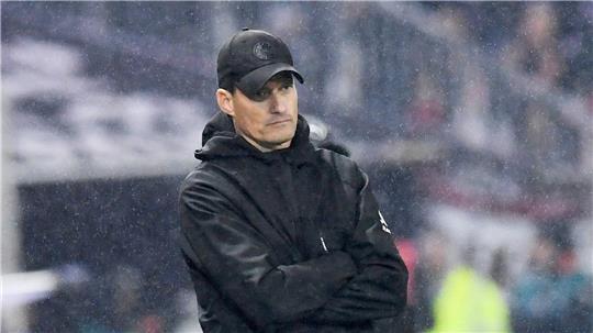 Selbstkritischer Trainer: St. Paulis Alexander Blessin.