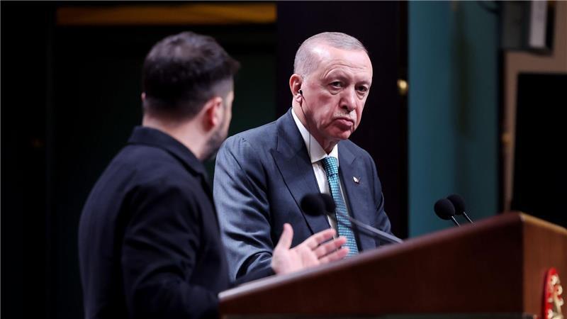 Berichte über neuen US-Friedensplan - Ukraine unter Druck Selenskyj dankt der Türkei für ihre Vermittlerrolle, doch Hoffnungen setzt er auf US-Präsident Trump.