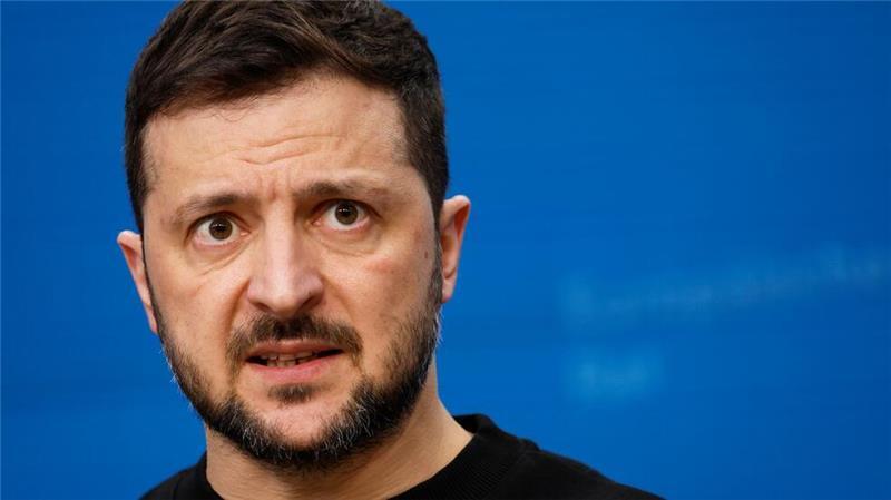 Slowakische Regierung: Ukraine muss Gebiete aufgeben Selenskyj schafft Amt des Militär-Ombudsmannes. (Archivbild)