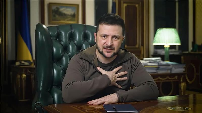 Selenskyj spricht von sechs Milliarden Euro Verlust, die Russlands Ölindustrie seit Jahresbeginn infolge von Drohnenangriffen zu verkraften hat. (Archivbild)