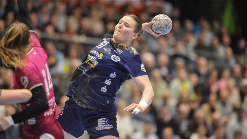 BSV verlängert Verträge mit Spielmacherin und Abwehrspezialistin Seltener Moment in der Offensive: Lin Lück ist vor allem in der Abwehr gefragt.