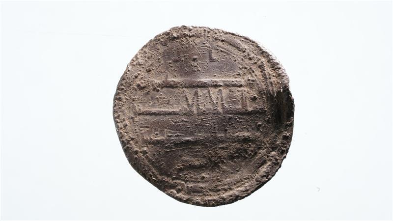 Sensationsfund an der Niederelbe: Der arabische Dirham wurde 798/799 im heutigen Iran geprägt und bei Oldendorf gefunden.